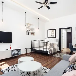 Of The Kings - Old Depot Apartment Krakow